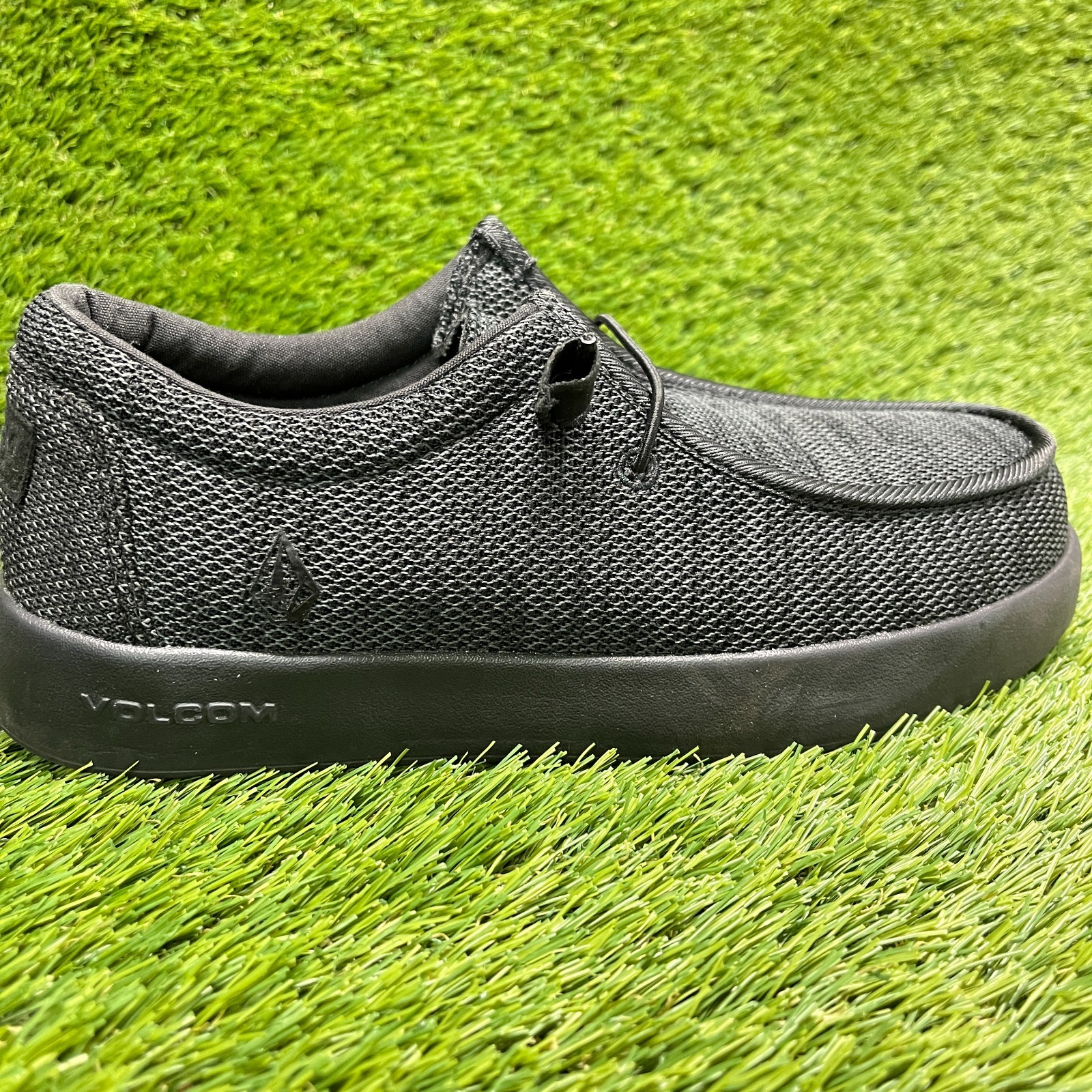 Volcom Chill Womens Size 7.5D Black Composite Toe Safety Work Slip-On Shoes
