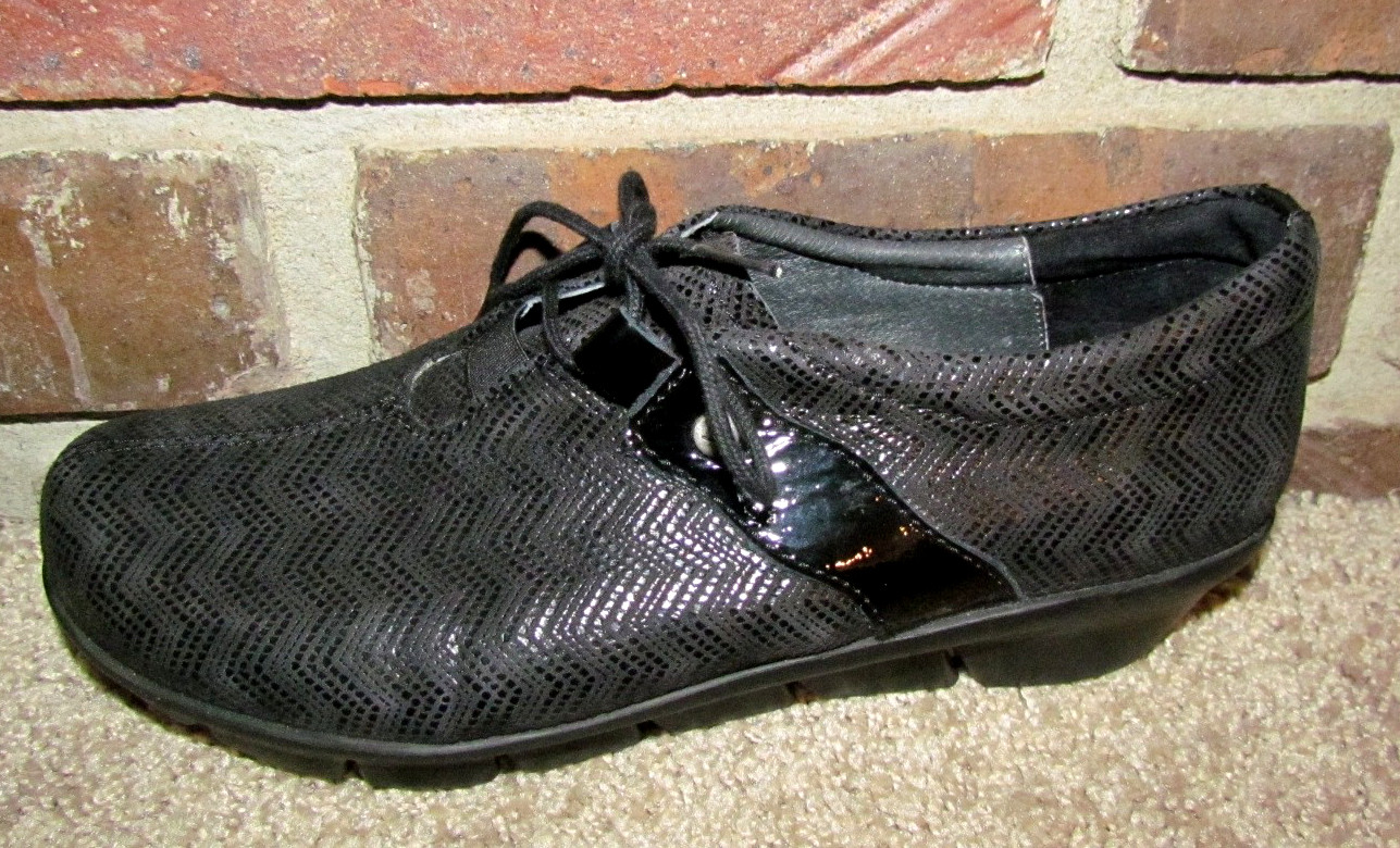 Wolky Leather Black Laceup Tie Women’s Shoe Sz 40 N (US 9.5-10) Occupational NEW