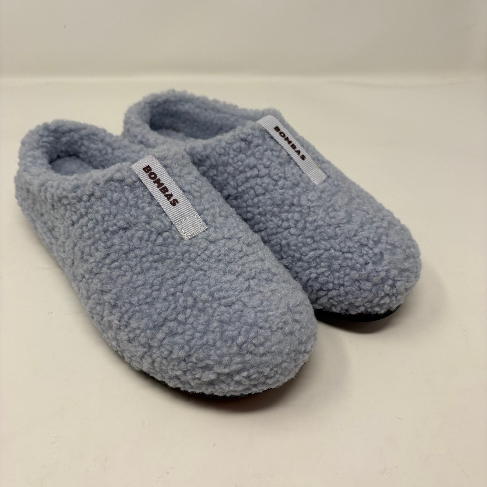 Bombas Sunday Slippers Sherpa Light Blue Slip On Size 7 Women’s