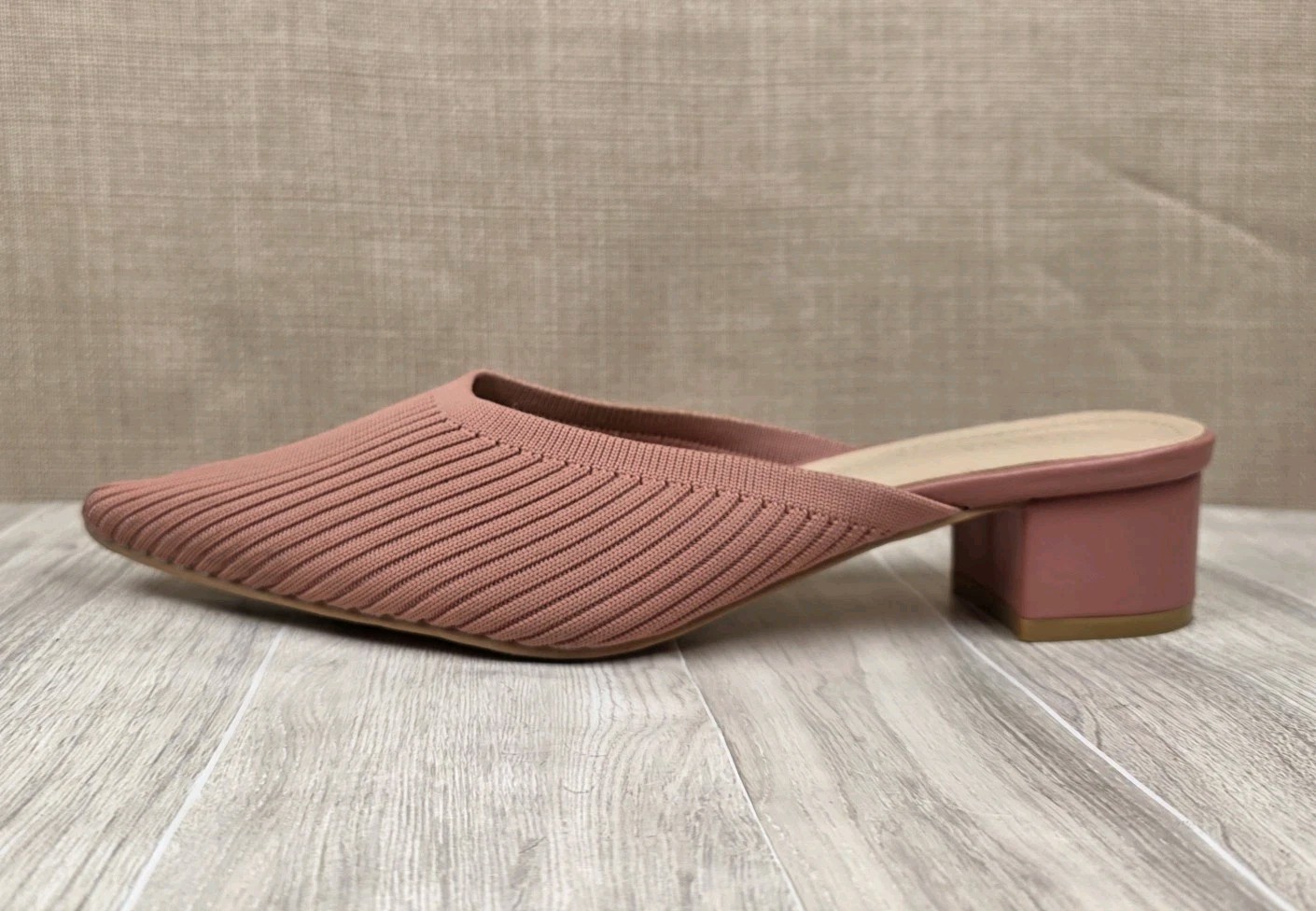 TIJN Women’s Size 9 Pointed Toe Coral Pink Mules Chunky Heel Life Is Art Shoes