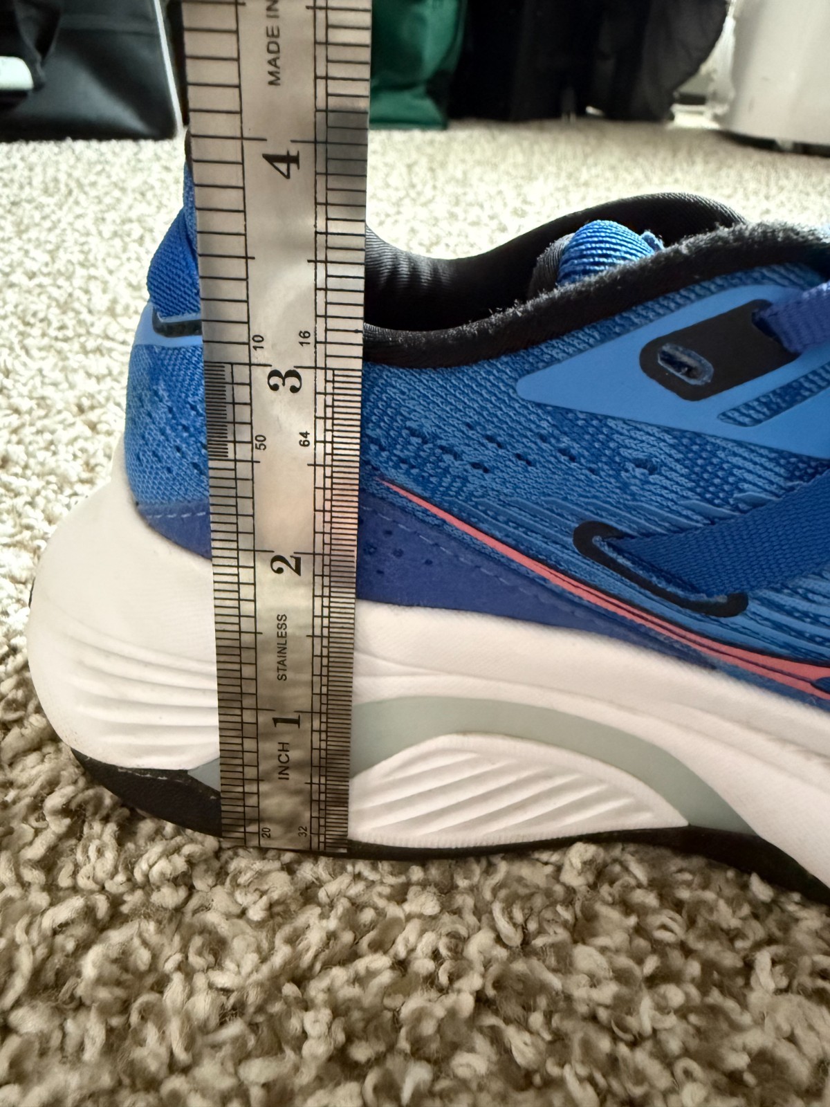Womens Saucony Guide 16 Running Shoes Size 5.5 Color Bluelight and Black