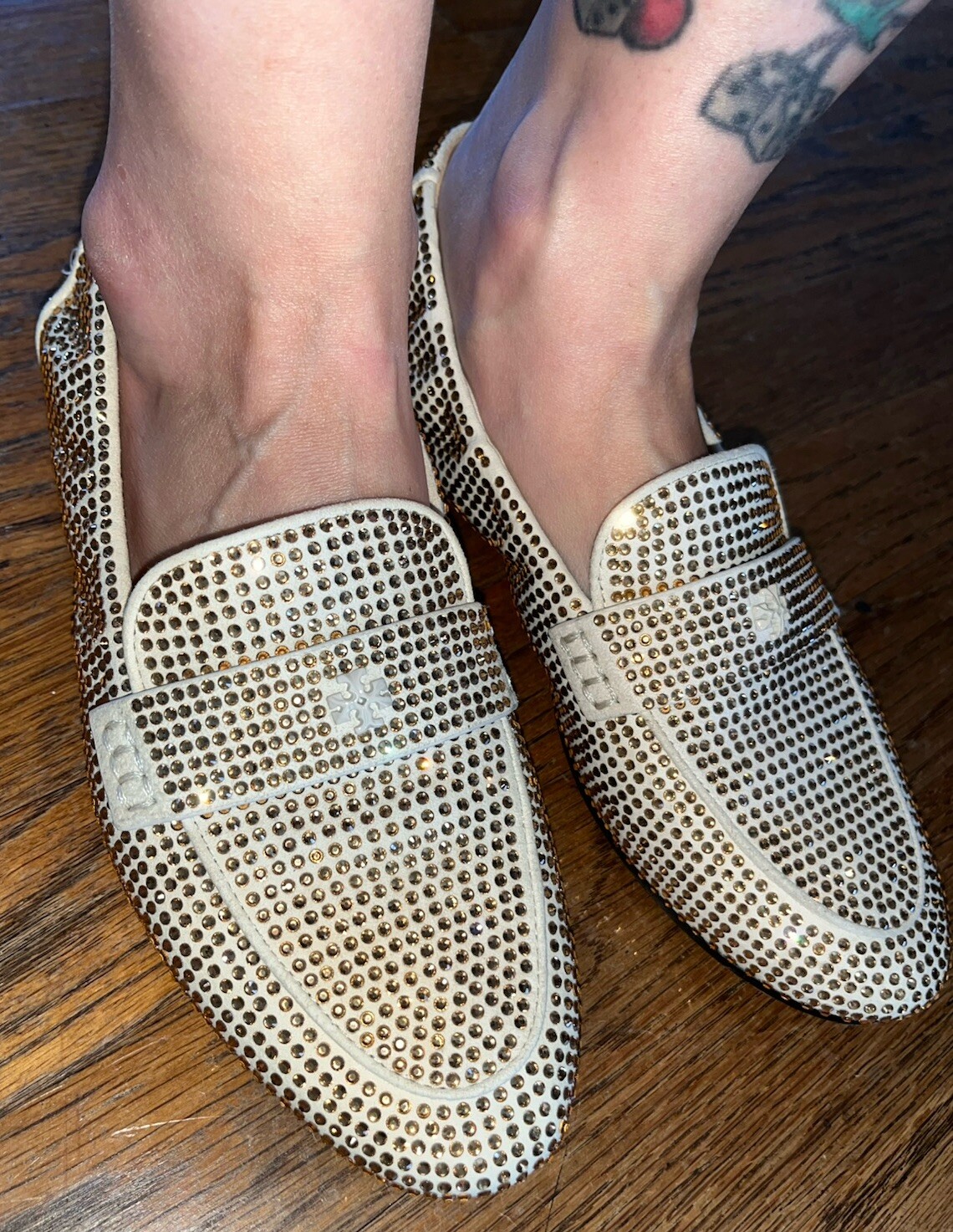 Tory Burch Champagne Crystal Covered Cream Suede Ballet Flats Loafer Sz 7.5 EUC!