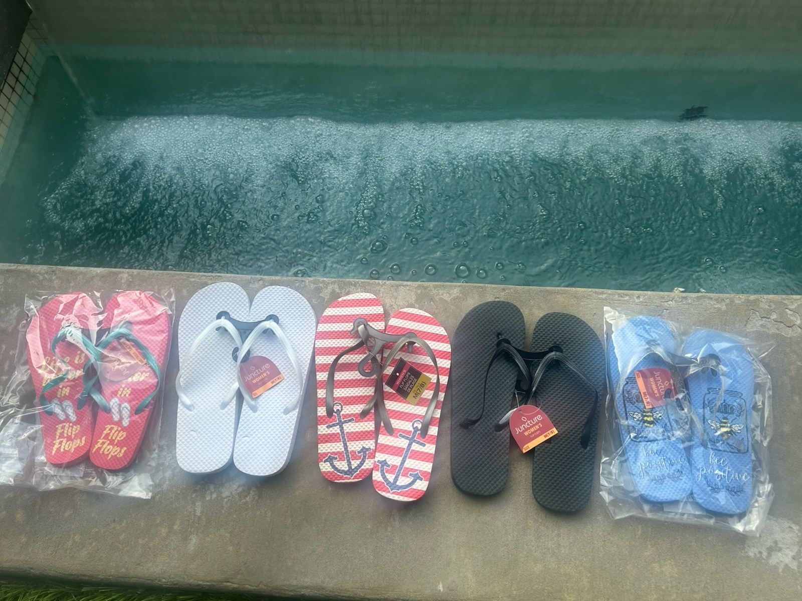 Lot of 5 Women’s Juncture Flip Flops Size 7/8 New Assorted Colors Beach