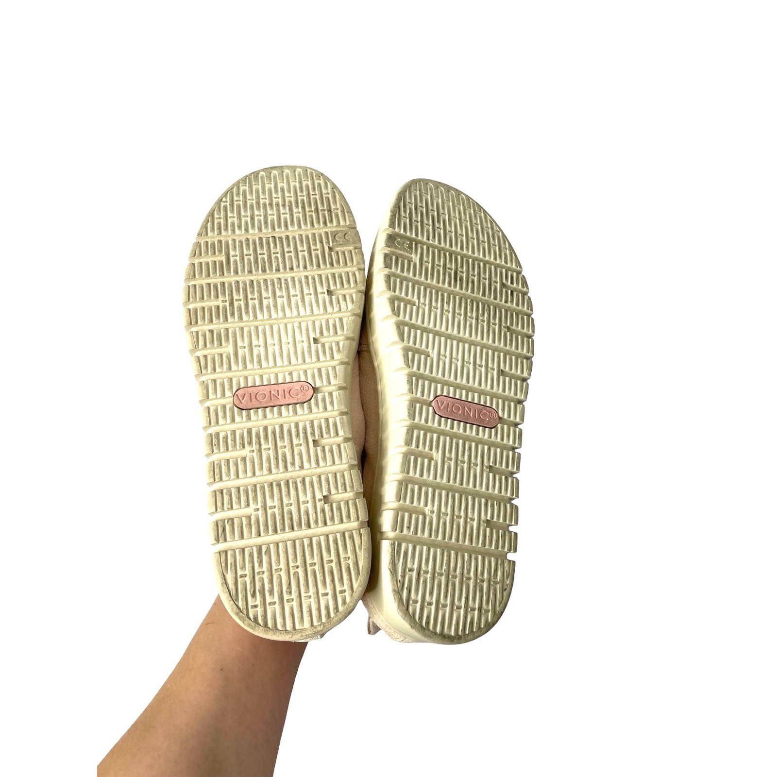 Vionic Uptown super soft suede loafers Size 9 pale pink nude comfort shoes