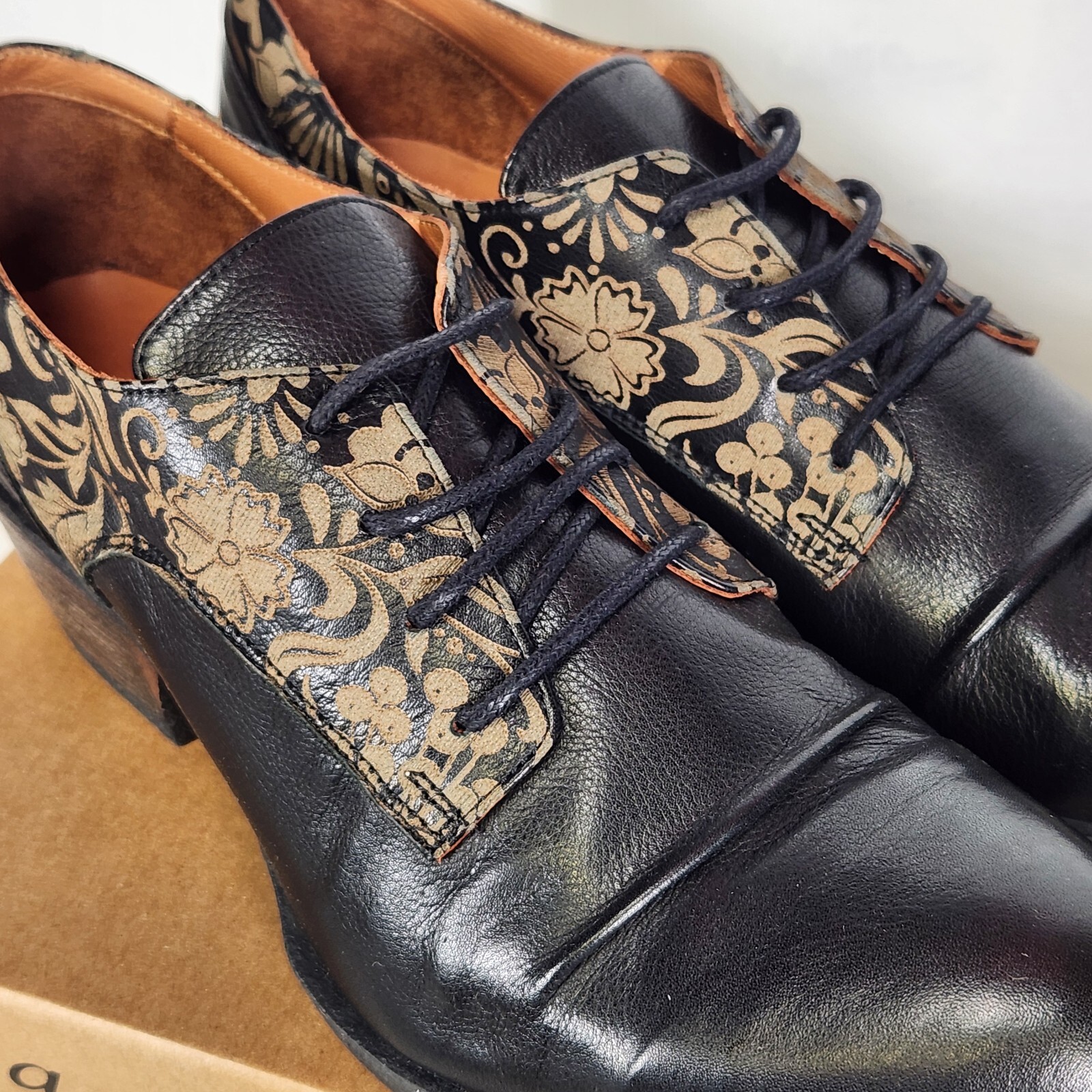 Vintage Style Antique Biza Valor Short Heel Oxford Bootie Black Leather Size 10