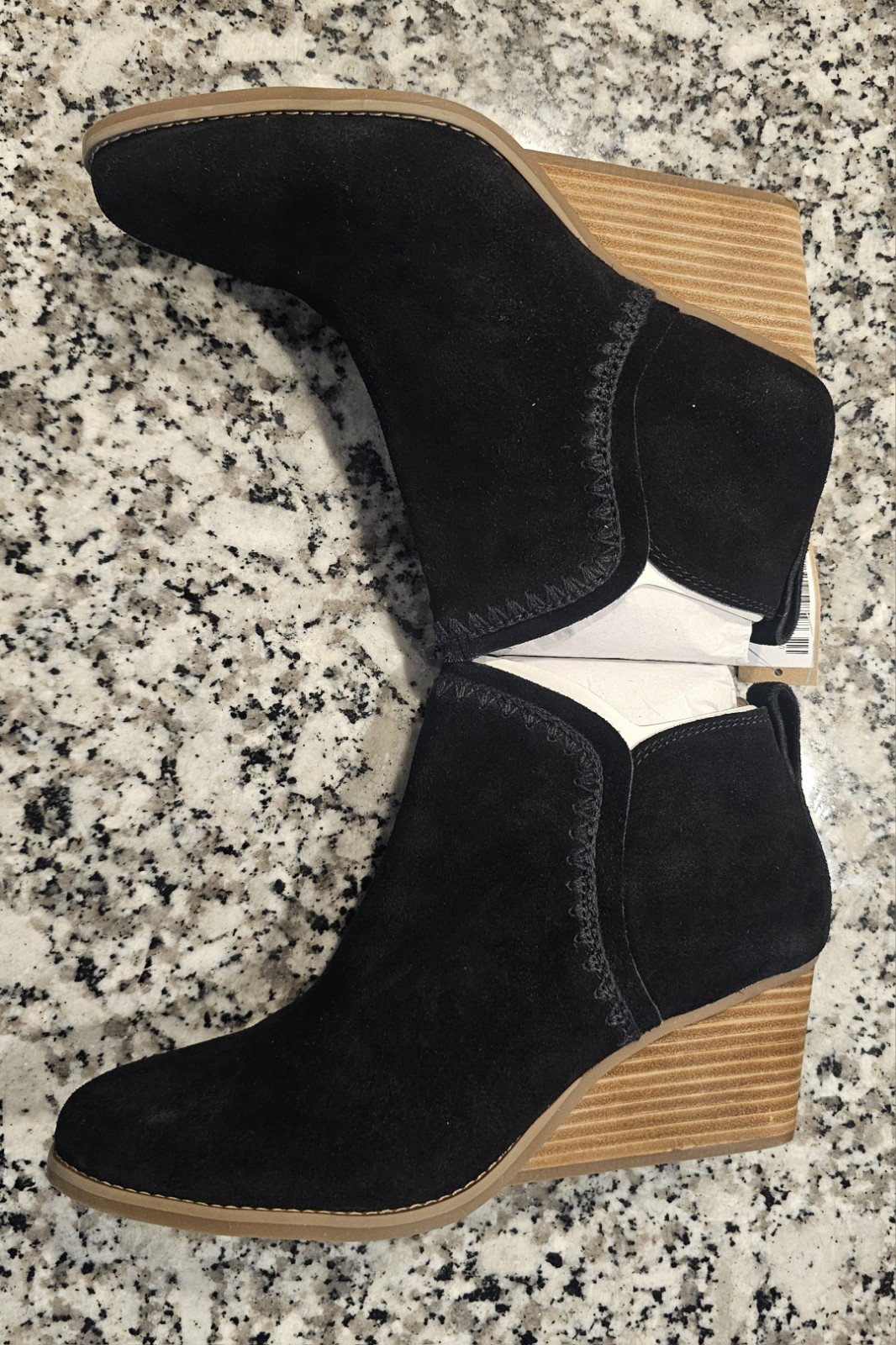 TOMS Kaia Women’s Black Suede Ankle Bootie Wedge Slip-On Round Toe 10