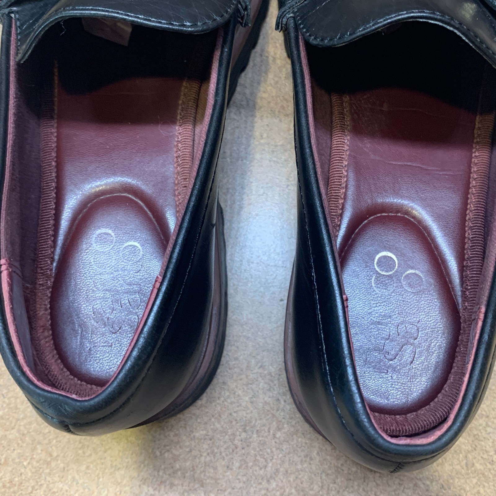 Franco Sarto Women’s Size 7 M L-limitmoc Ebony Slip-ons Black Gold Chain Loafer