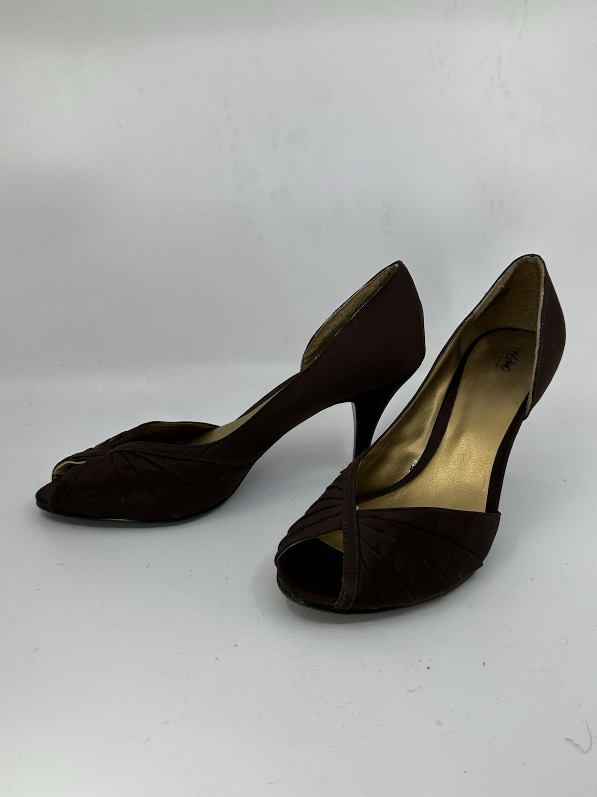Mossimo Womens Dark Brown Satin Peeptoe Pumps Sz 10 Pre-owned