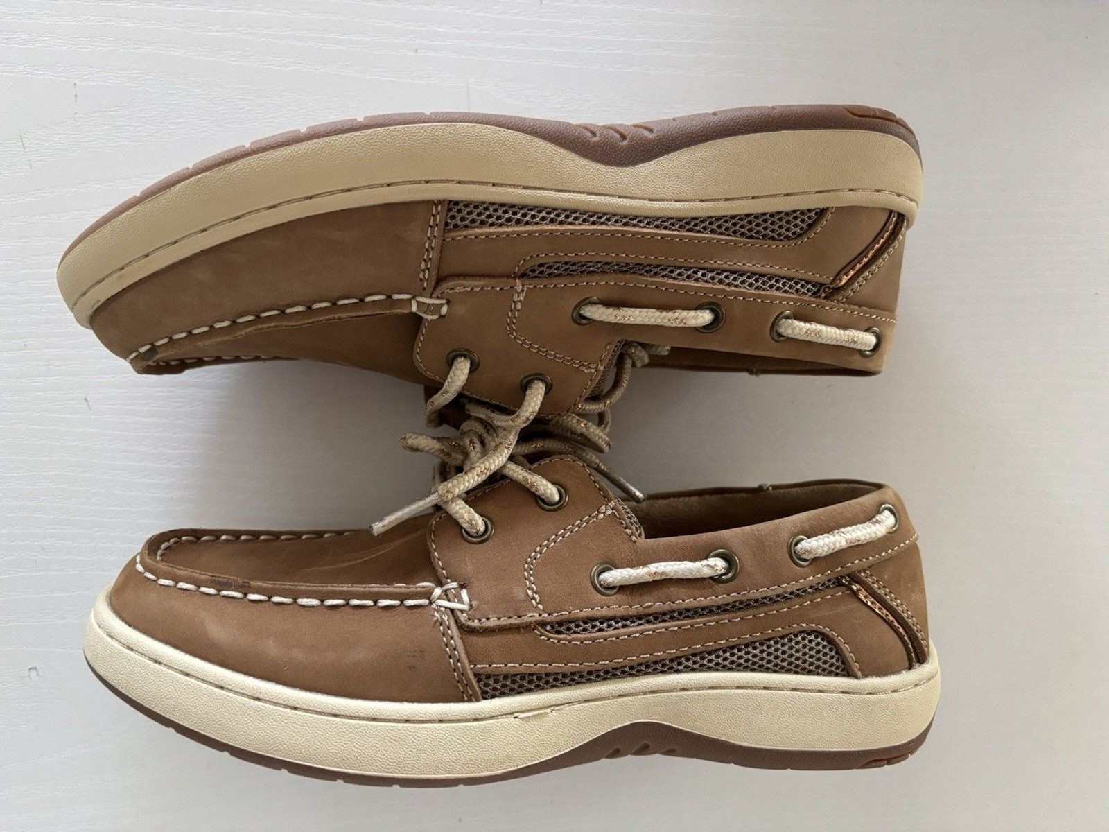Magellan Outdoors Women’s Topsail Boat Shoes Sz 6B Medium Brown Leather Slip On