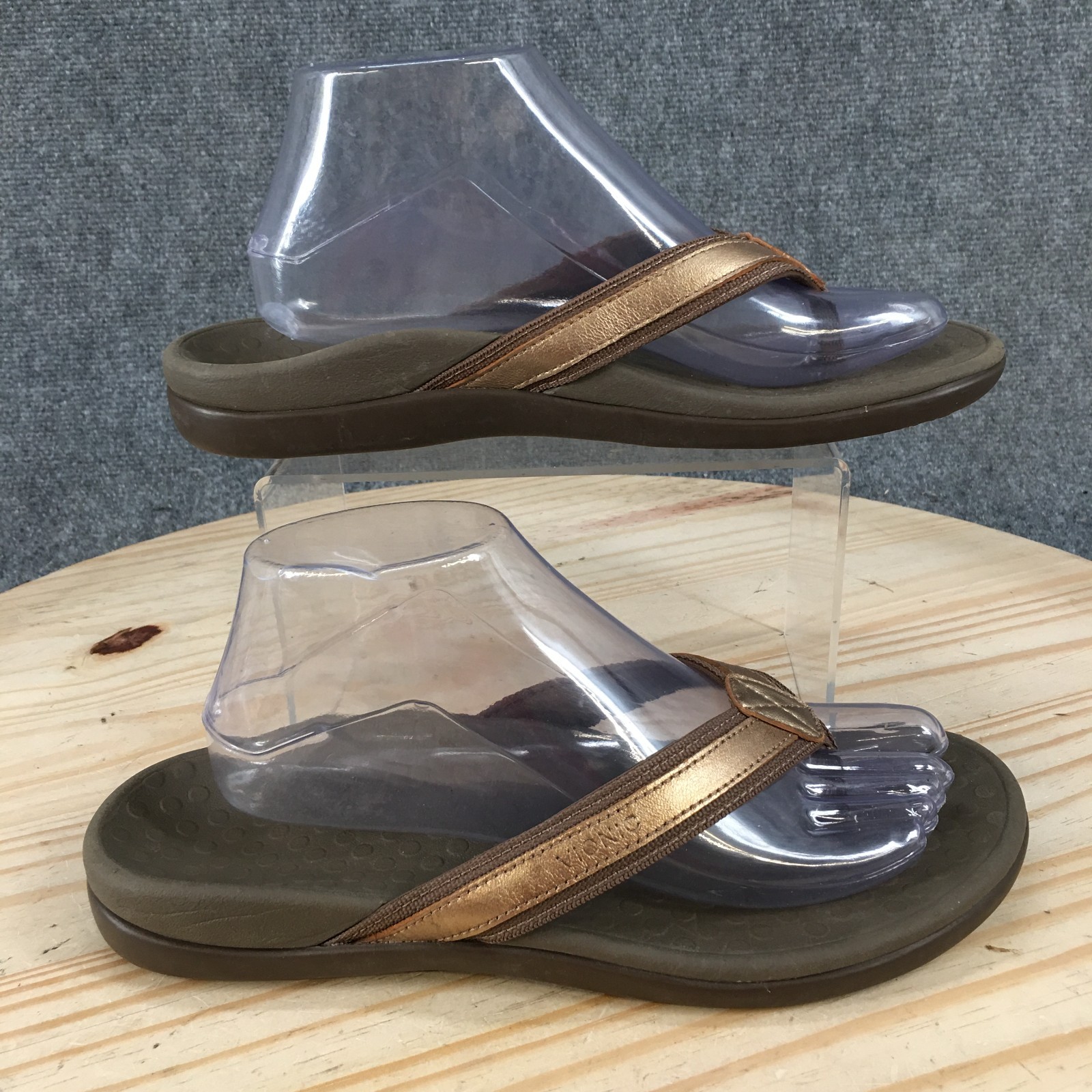 Vionic Sandals Womens 9 Tide II Orthotic Flip Flop Comfort Casual Bronze Brown