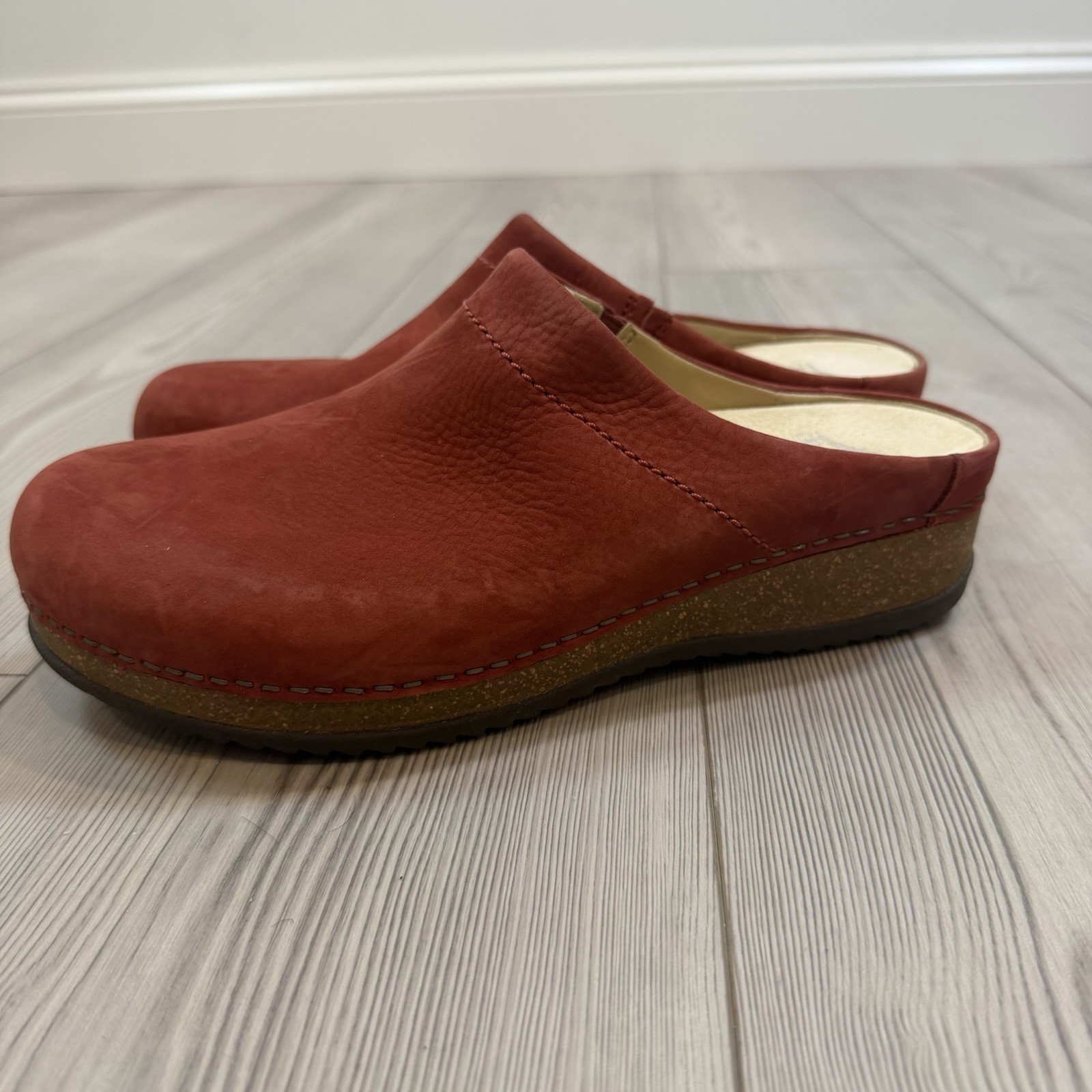 Dansko Mariella Mules Women’s Rose Burnished Suede Leather Slip On Shoes 38 8
