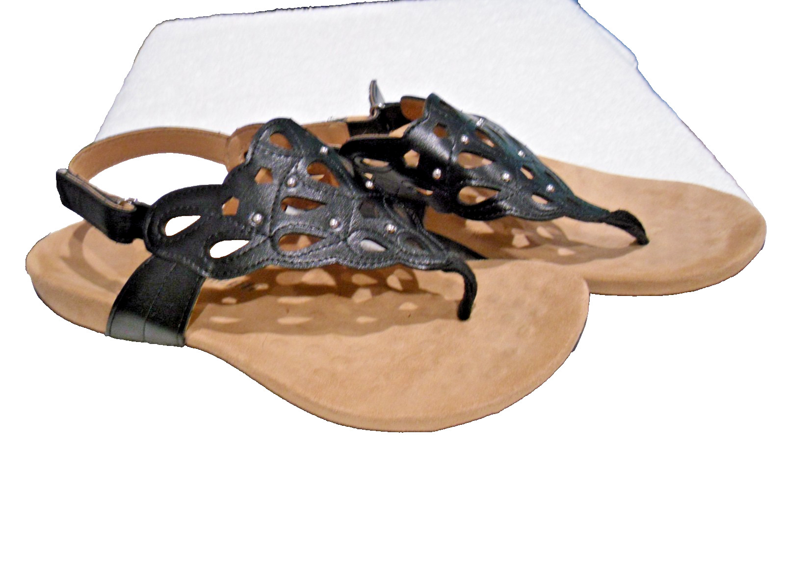 Pre-owned Ladies Sandals, Black, size 7, back strap. see pic