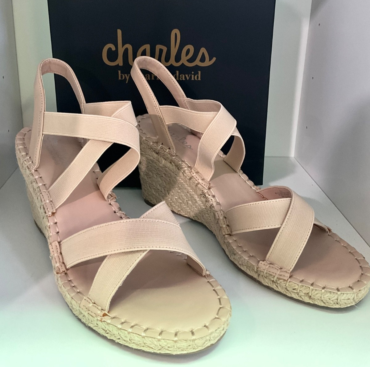 Charles by Charles David Beige Elastic Nick 9.5