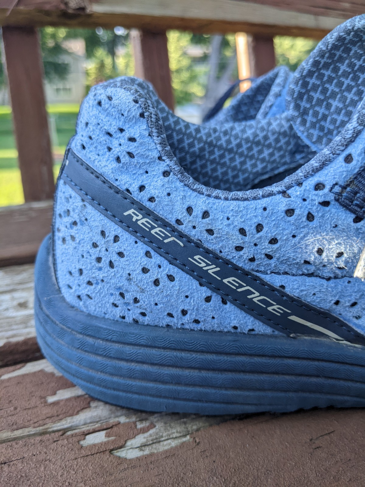 Brooks Green Silence Women’s Blue Recycle Running Shoes sz 10.5 Pre Owned