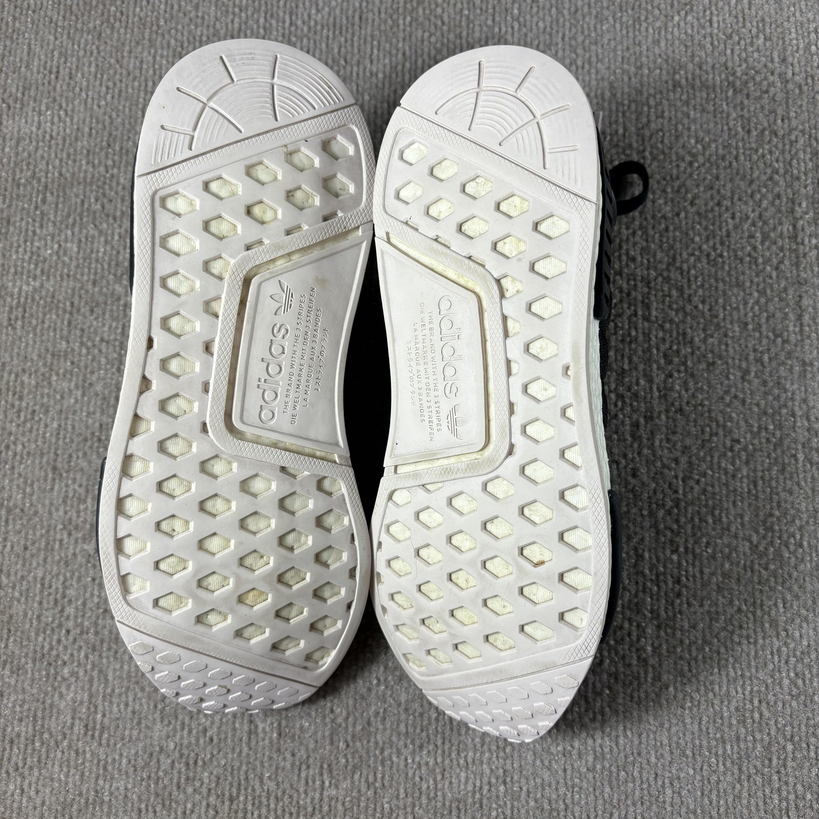 Adidas NMD R1 Shoes Women’ Size 9 Boost Primeknit Casual Trainers Sneakers