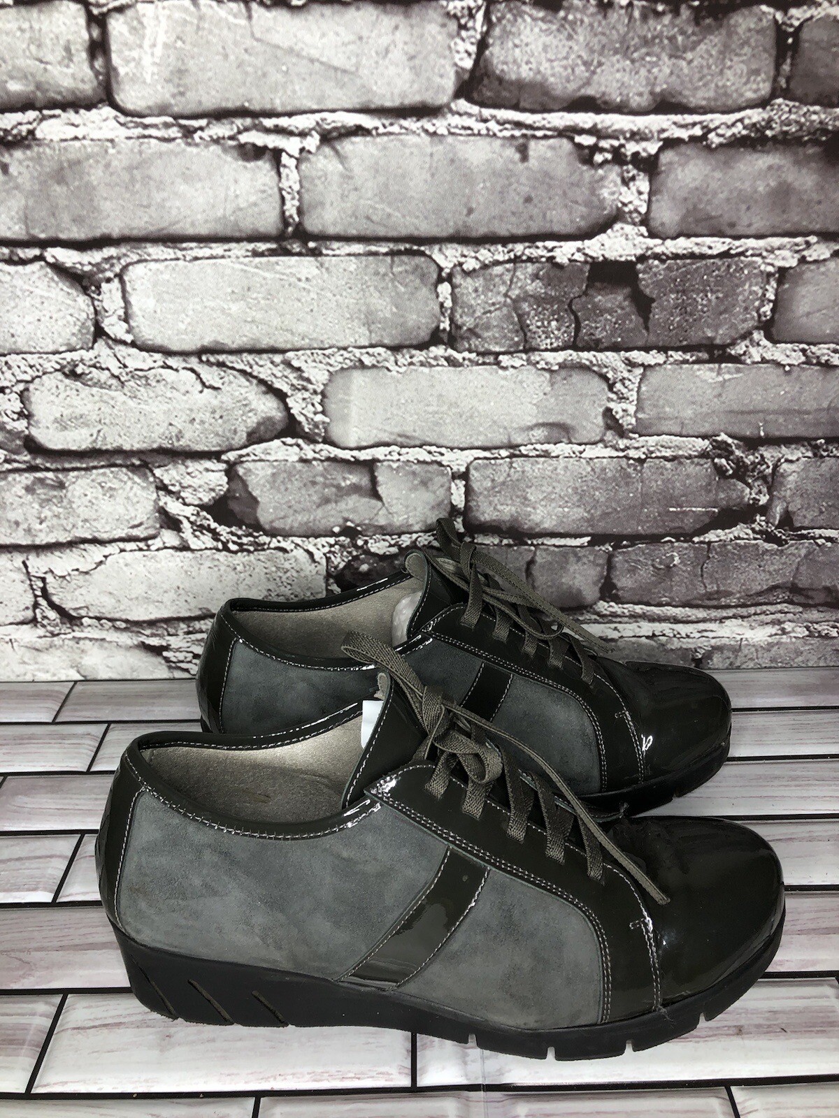 Charly Fox Gray Suede Patent Leather Lace Up Casual Wedge Shoes Women 39EU/8.5US