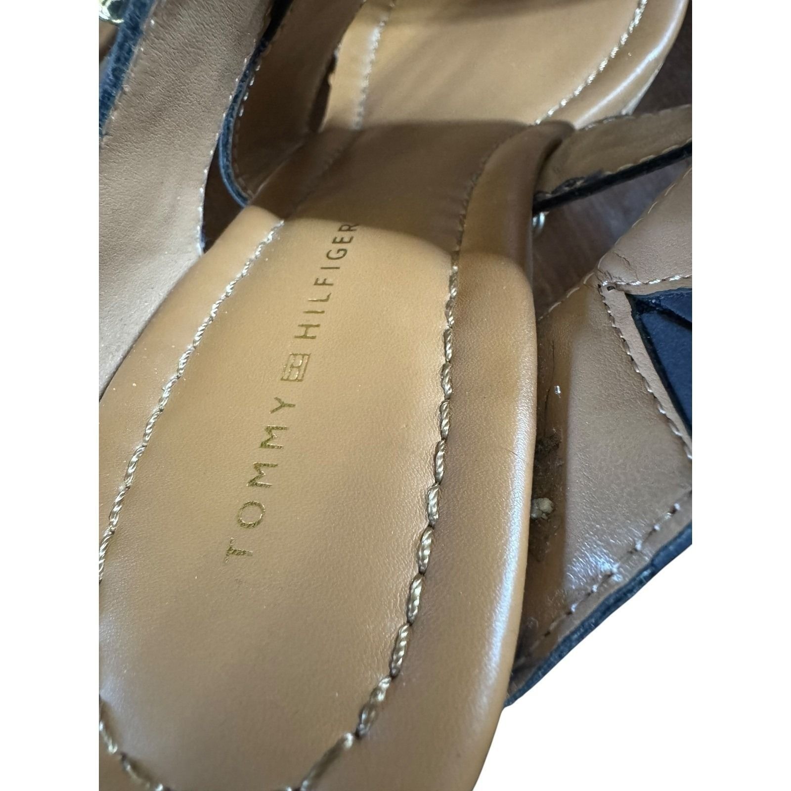 Tommy Hilfiger Womens Navy Blue Cork Wedge Sandals Gold Turn Lock Hardware 8M