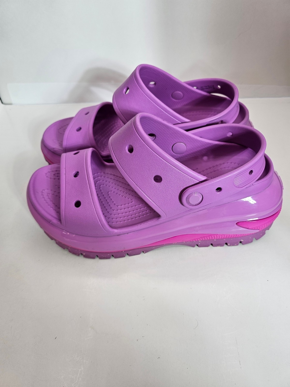 Crocs Mega Crush Double Strap Platform Sandals Purple Women’s 11 Excellent