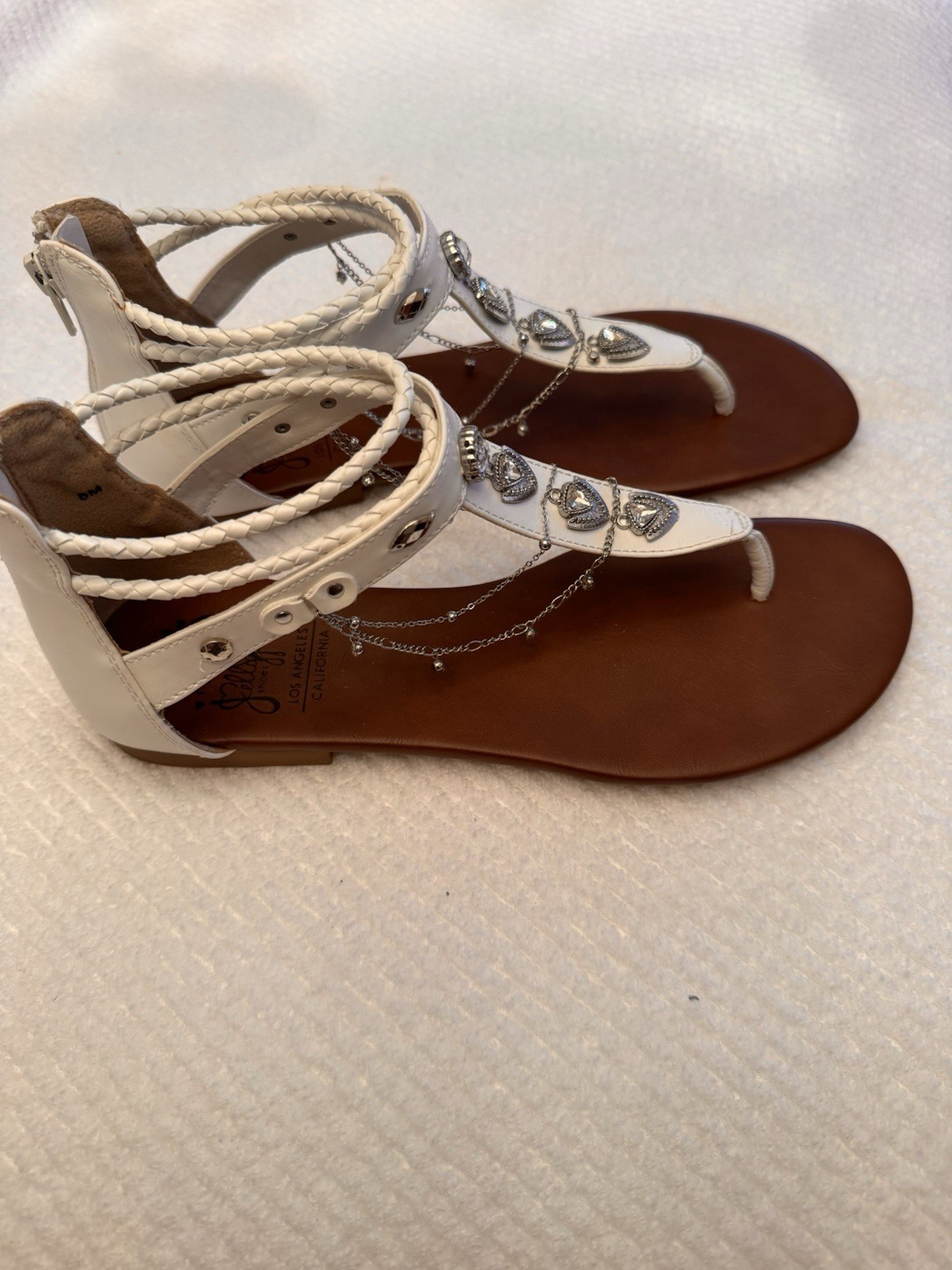 New Jelly POP Elvie White Boho Gladiator Sandals Heart Concho Chain Studded 8M