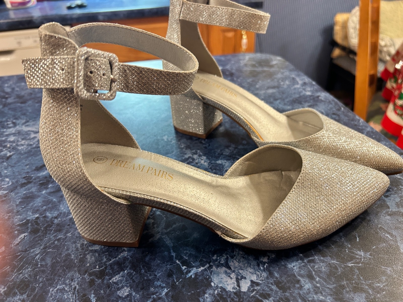Size 9 Silver Glitter Shoes «Dream Pairs» Cocktail Wedding Chunky Heel REDUCED