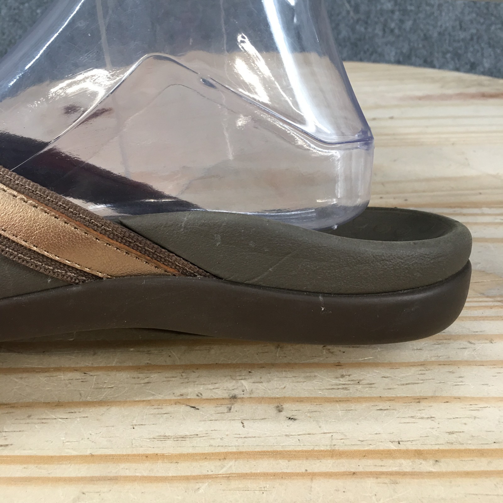 Vionic Sandals Womens 9 Tide II Orthotic Flip Flop Comfort Casual Bronze Brown