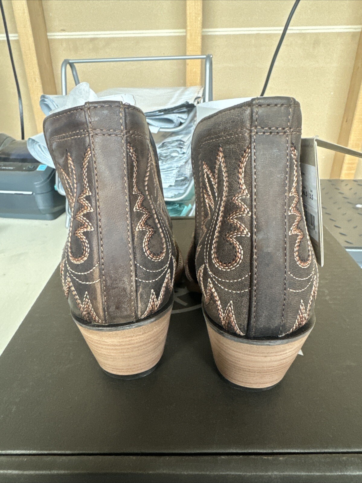 PICK SIZE – Ariat Ladies Dixon Weathered Brown Western Ankle Boots – 10027282