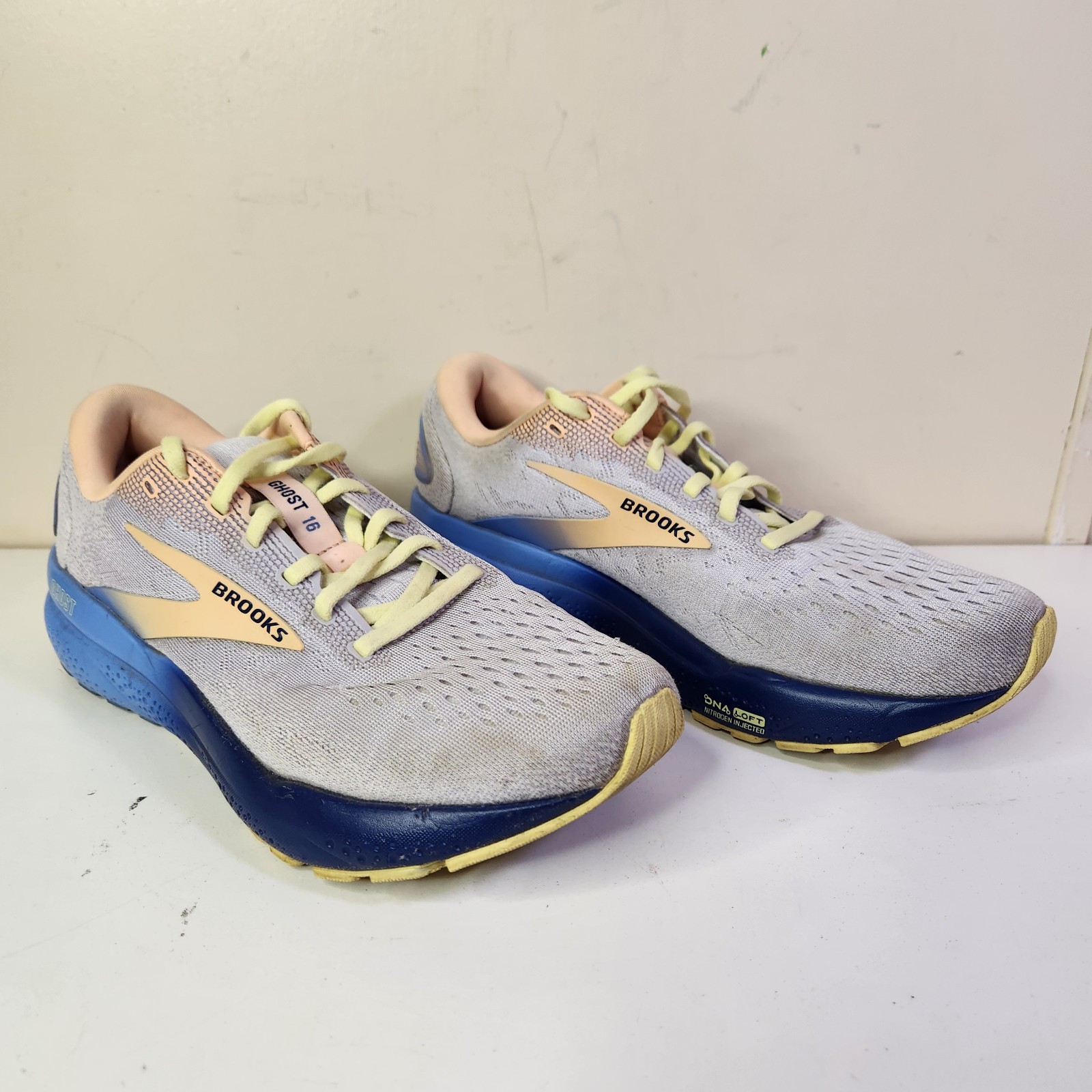 Brooks Ghost 16 Shoes Womens 10B Running Cushion DNA Loft Haze Peach Blueprint