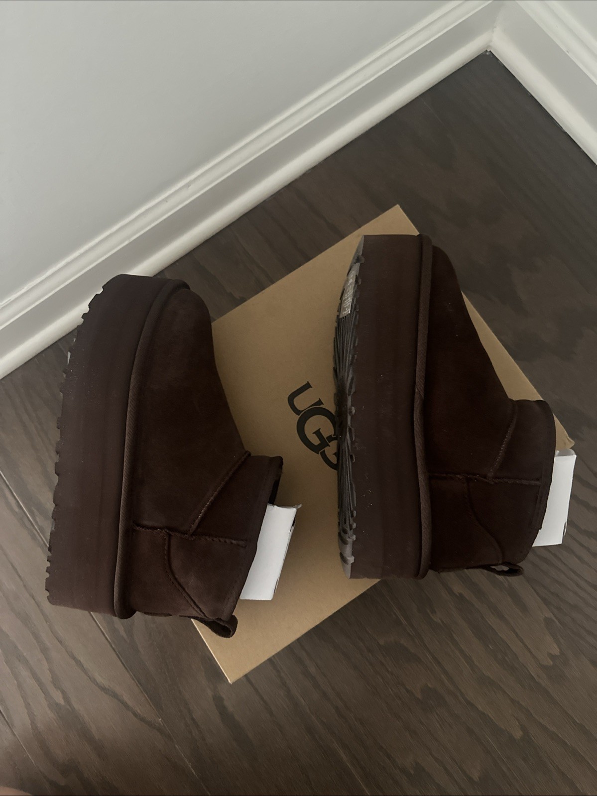 UGG Ultra Mini Platform Boots Womens 6 Burnt Cedar 1135092 Ankle Brown Classic