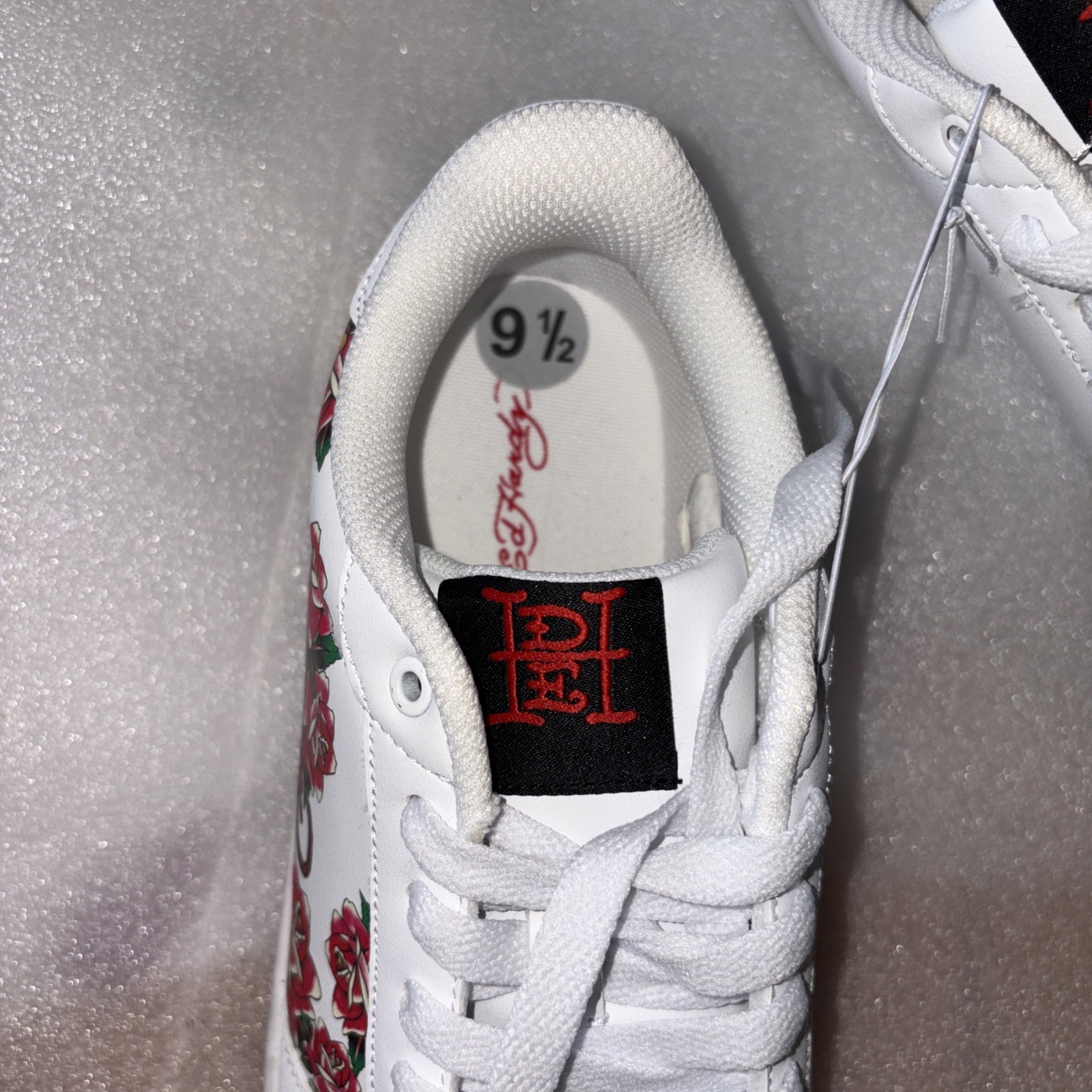 NWT Ed Hardy Women’s White Platform Sneakers With Art Graphics On The Sides 9.5
