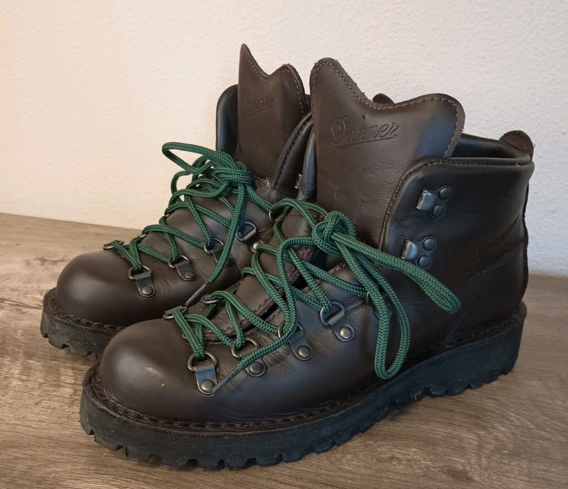 Danner Mountain Light II Boots 30800 Leather Gore-Tex Women Size 9.5 M Made USA