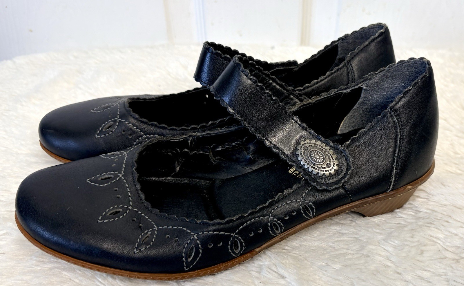 Rieker Germany Antistress Black Leather Mary Janes Silver Conch Buckles~9 (40)