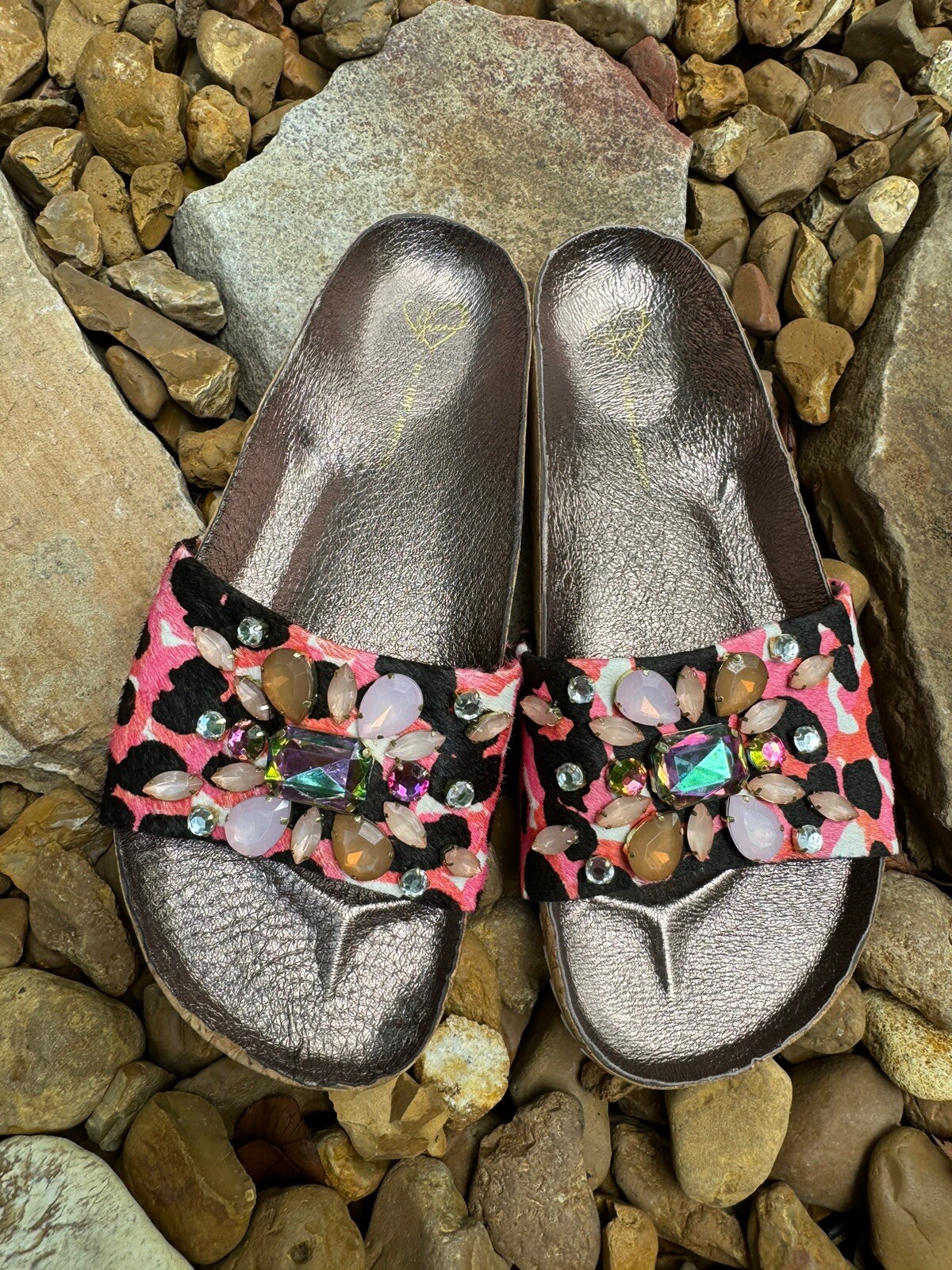 June Ambrose Jeweled Slide Sandals Black Print 8M US 408269 Pink Black