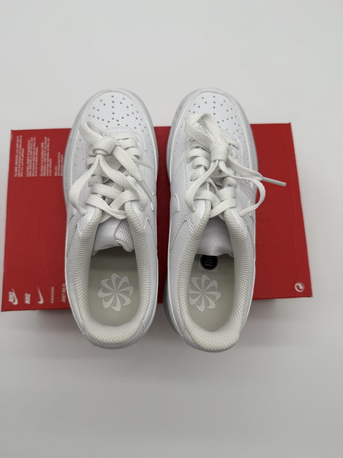 New Nike Court Vision Lo NN Shoes Women’s Size 5 White Sneakers DH3158 100