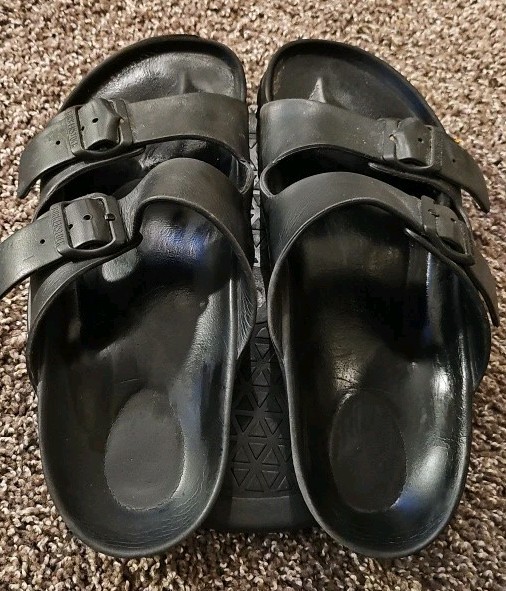 Birkenstock Arizona Eva Black EU 41 Women’s US 10–10.5 or a Men’s US 8–8.5.