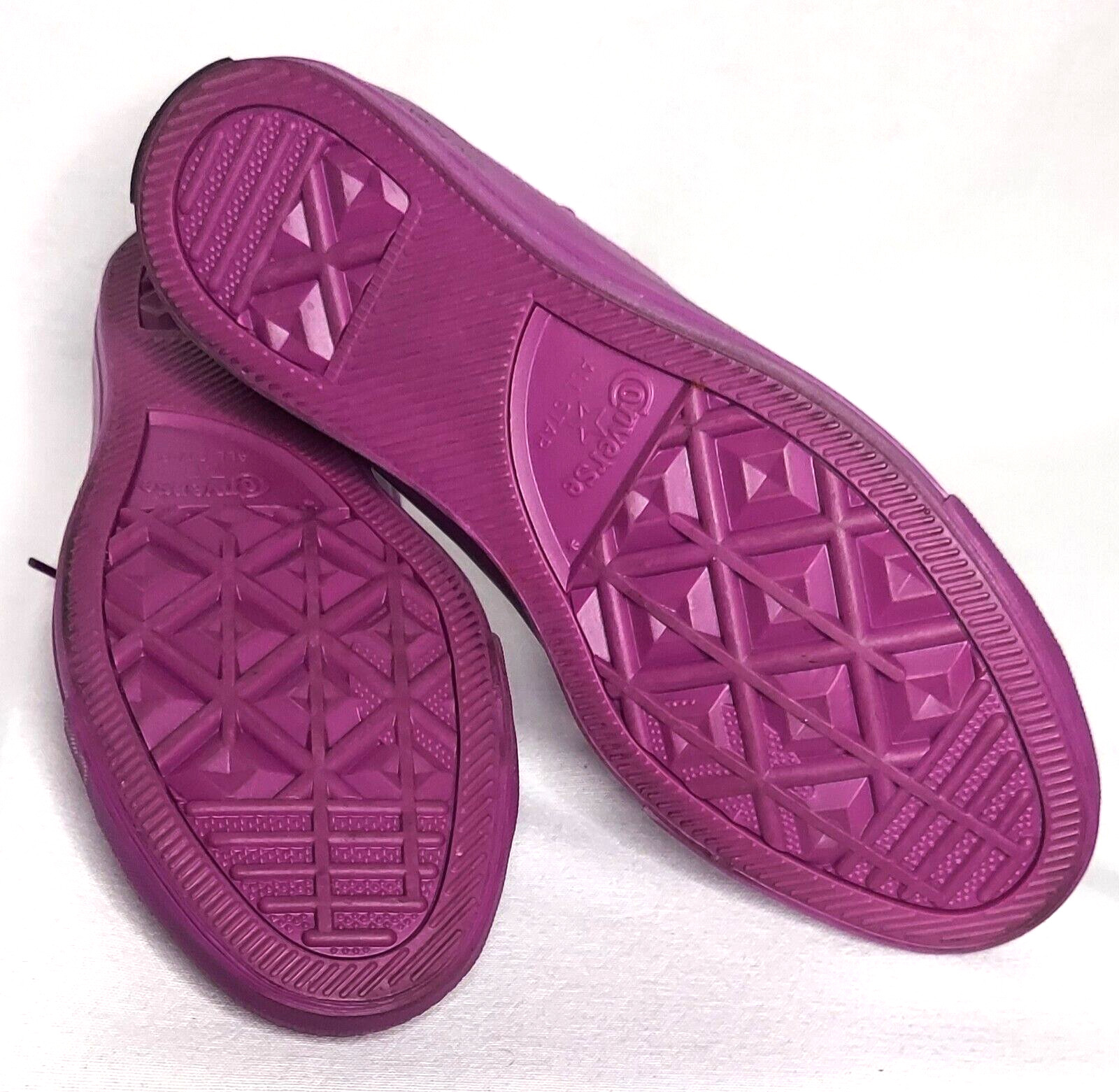 Converse x OPI Chuck Taylor All Star (8 Women, Positive Vibes Only Purple)