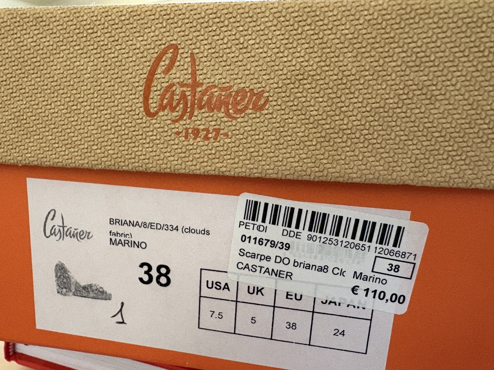 Castaner Briana Espadrilles in Marino, Size 38EU/7.5 USA