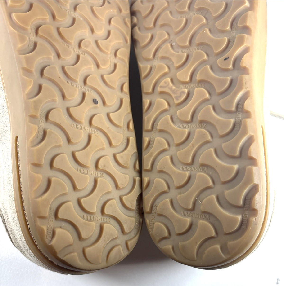 Birkenstock Bend Low Womens Size 40 E US 9 Shoes Sandcastle Tan Suede Sneakers