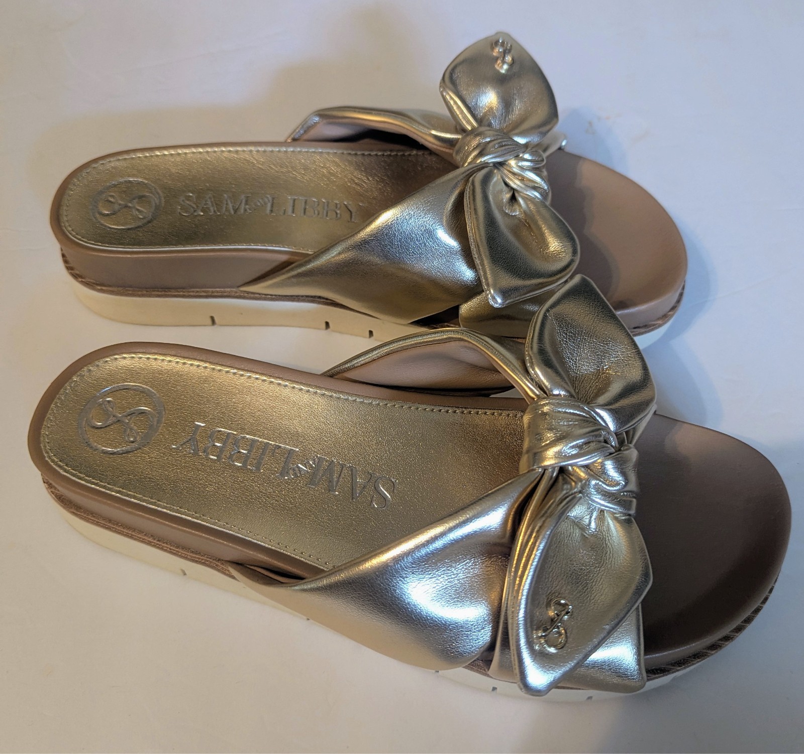 Sam And Libby Women Gold Astrid Bow Platform Sandals Size 9.5 NICE