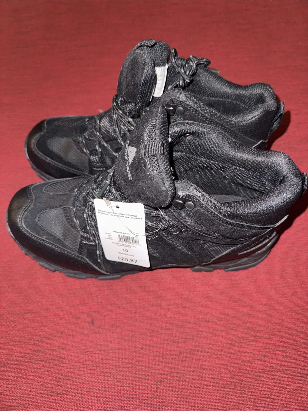 Ozark Trail Women’s Snow Boots Size 10. Very Good Condition.