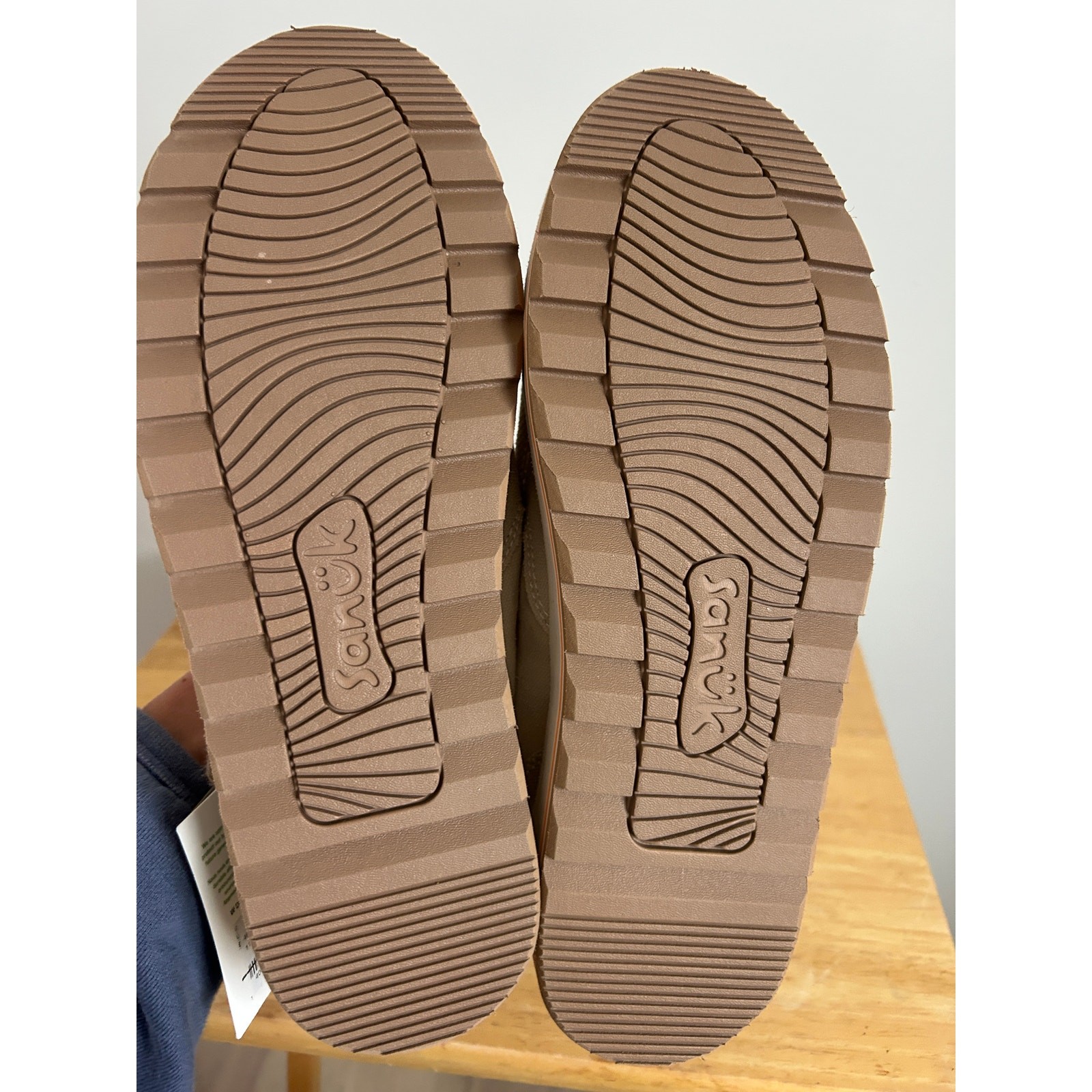Sanuk Women’s Donna Mesa Shoes, Women’s Size 10 NWT Brown Rice