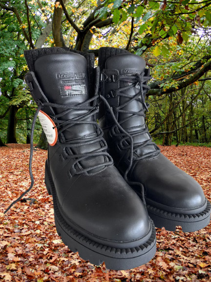 Ozark Trail Women’s SIZE 7 Lace Up Black Winter Combat Boots -20F Temp Rated