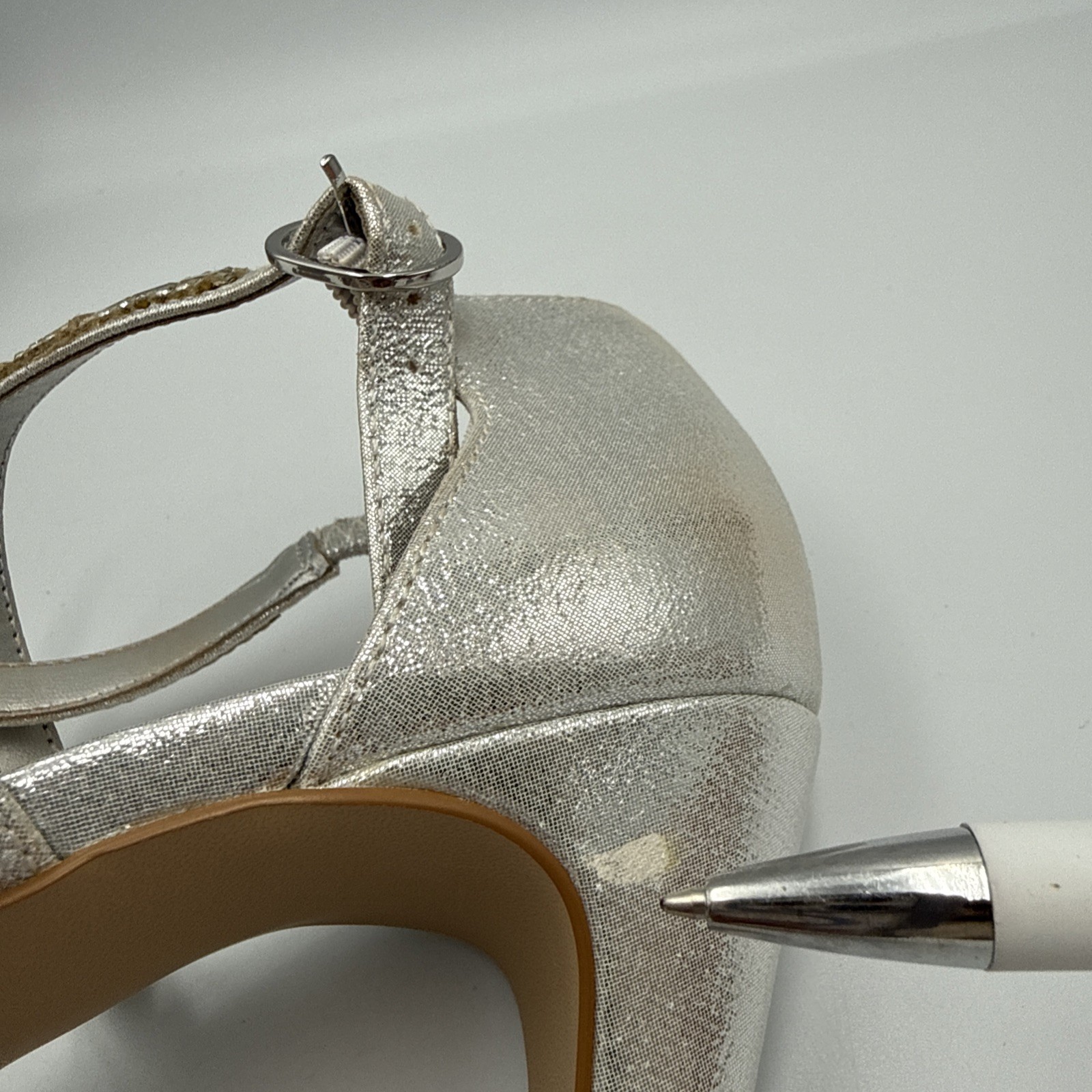 KELLY & KATIE Women’s REEKIE Silver/Rhinestone SANDALS / HEELS – Size: 7