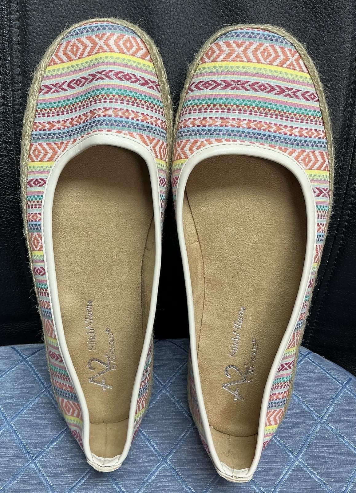 NEW A2 Aerosoles Rock Solid Sip-on Flats Tribal Print Size 8M