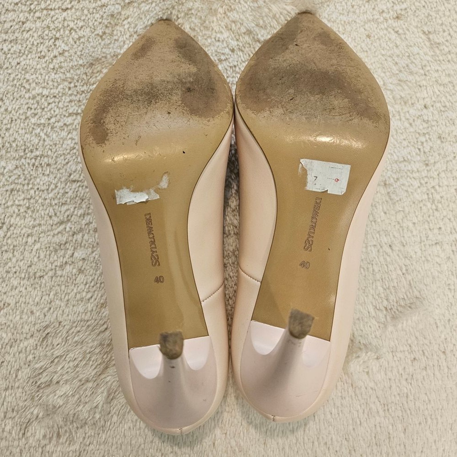 Genuine Leather Cream Heels Pumps Size 9 Business Casual Formal Feminine Work