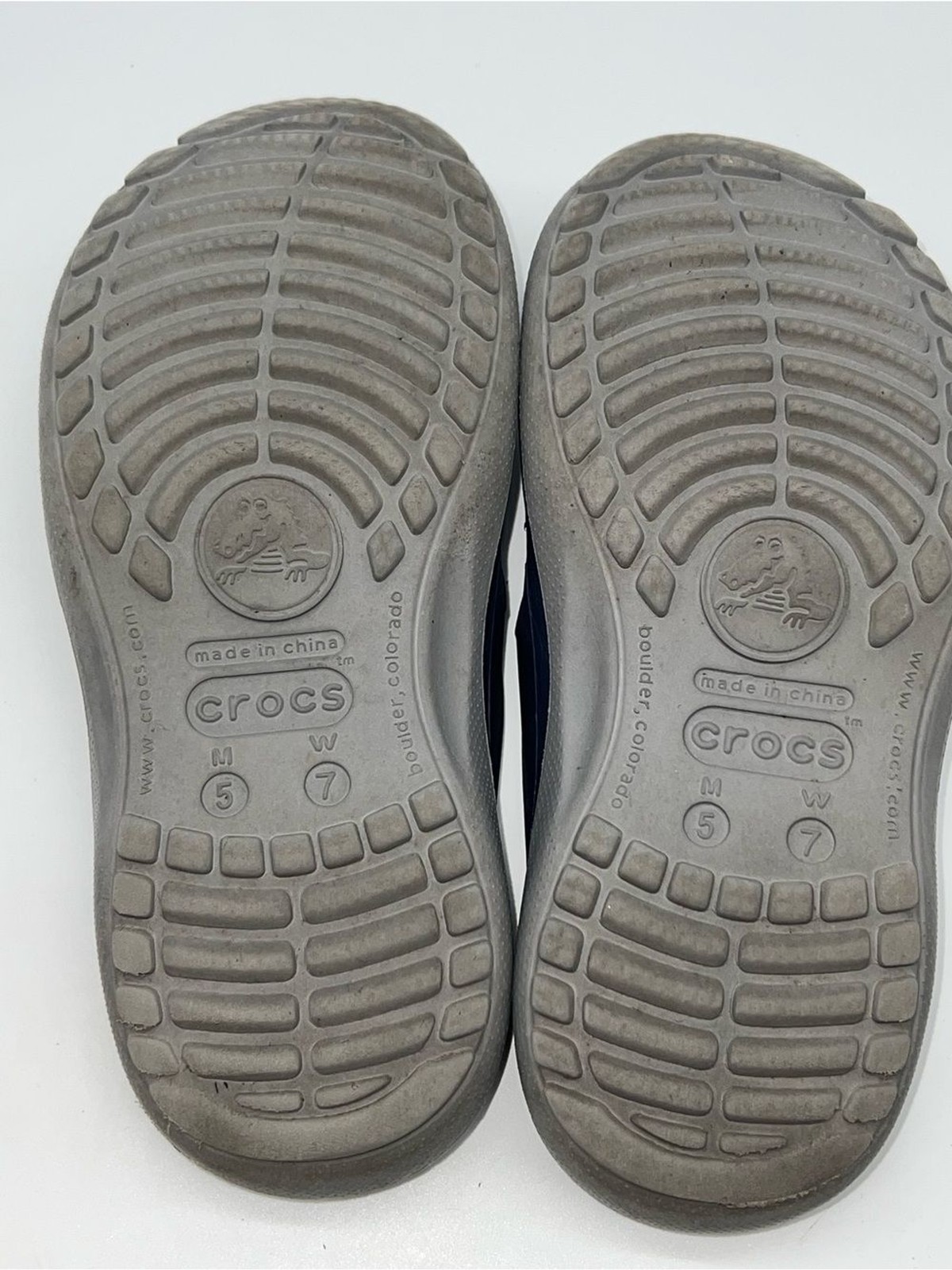 CROCS Navy Blue Baya Li Unisex Flip Flop Sandals- Women’s Size 7/Men’s Size 5