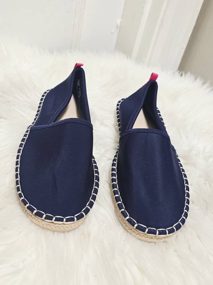 Lands’ End Espadrille Beach and Water Deep Navy Blue Shoe Women’s Size 7.5B