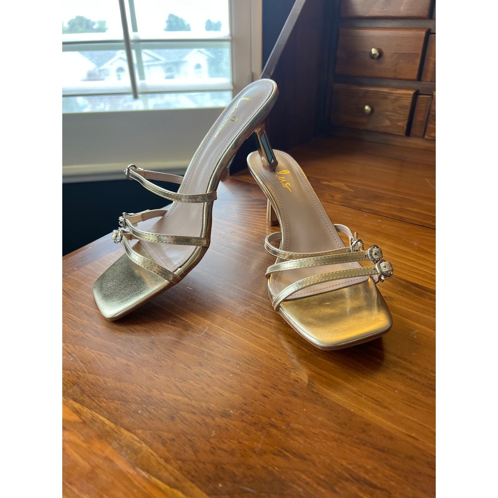 Lulus Gold Metallic Triple Buckle Heels 7.5 Square Toe Strappy Party Clubwear