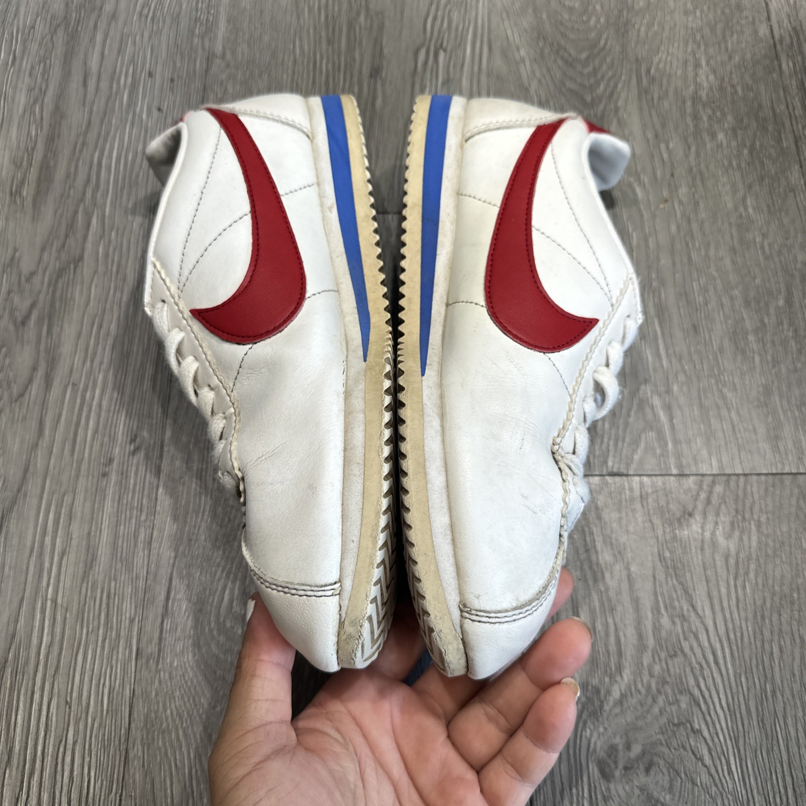 Nike Womens Classic Cortez 807471-103 White Casual Shoes Sneakers Size 7