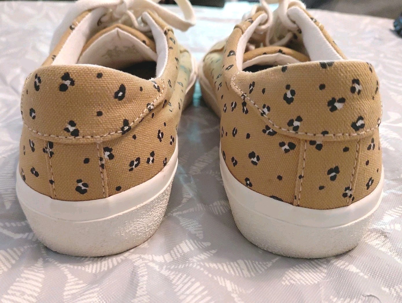 MWL /Madewell Sidewalk Low Top Sneakers Mini Leopard Print Size 6.5, Excellent