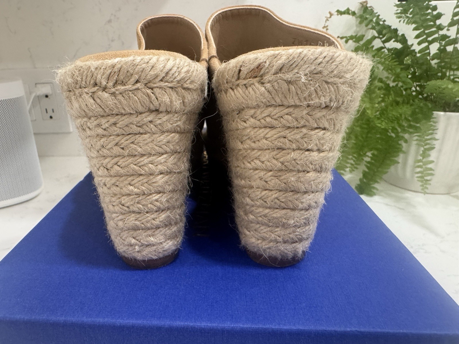 Stuart Weitzman Women’s 7 Beige Suede Espadrille Wedge Slide